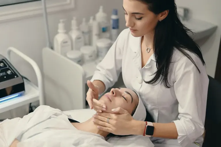 Image de couverture: Marketing digital pour clinique esthétique