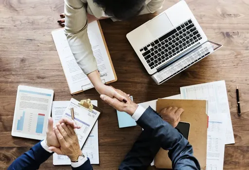 Imagem de capa do artigo: Conseil en marketing digital : ce que c'est et comment engager
