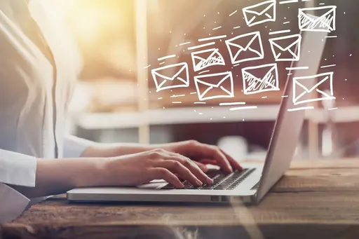 Integrações do ActiveCampaign: CRM, WhatsApp, WordPress e mais