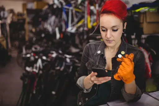 Marketing digital para concessionárias de motos: como transformar interesse em vendas reais