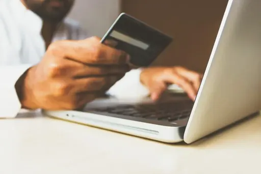 Imagem de capa do artigo: Découvrez tout sur WhatsApp Pay : ce que c'est et comment ça fonctionne Imagem de capa do artigo: Découvrez tout sur WhatsApp Pay : ce que c'est et comment ça fonctionne