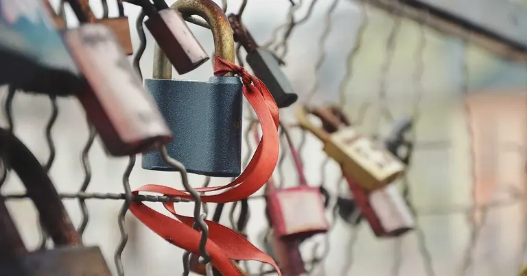 Edge AI : pourquoi le traitement de l'IA en périphérie est devenu viable pour les petites entreprises Image de couverture: Edge AI : pourquoi le traitement de l'IA en périphérie est devenu viable pour les petites entreprises